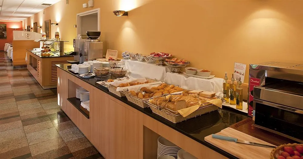Hotel Abad Cisneros Барселона 3*,  Испания